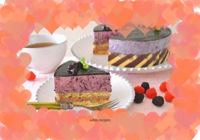 Mulberry mousse cake