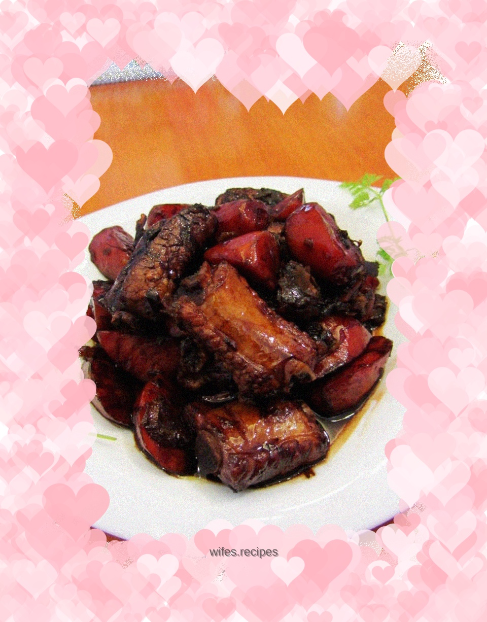 Panax notoginseng and carrot roasted pork ribs