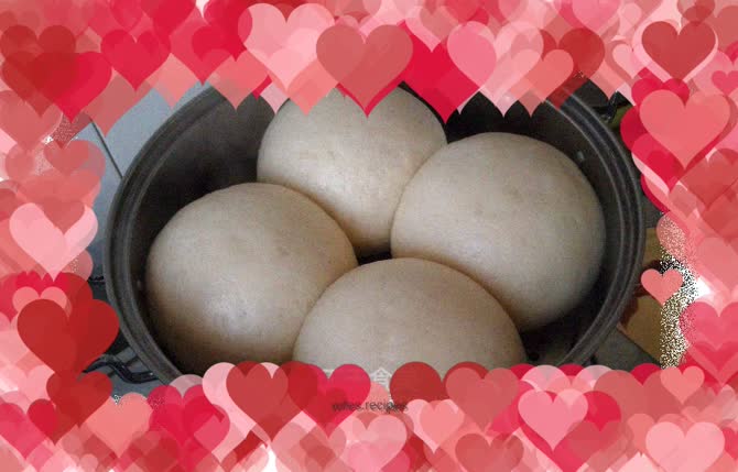 Big steamed buns with bean dregs