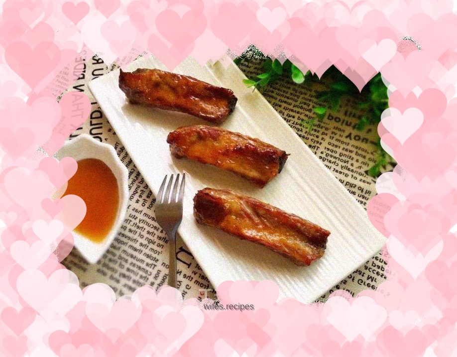 Grilled Pork Ribs with Honey Sauce