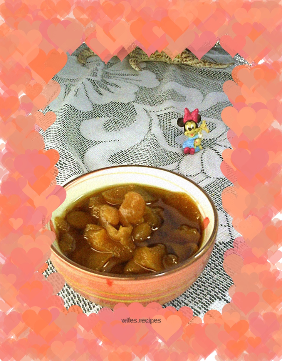 Longan and rock sugar stewed pears