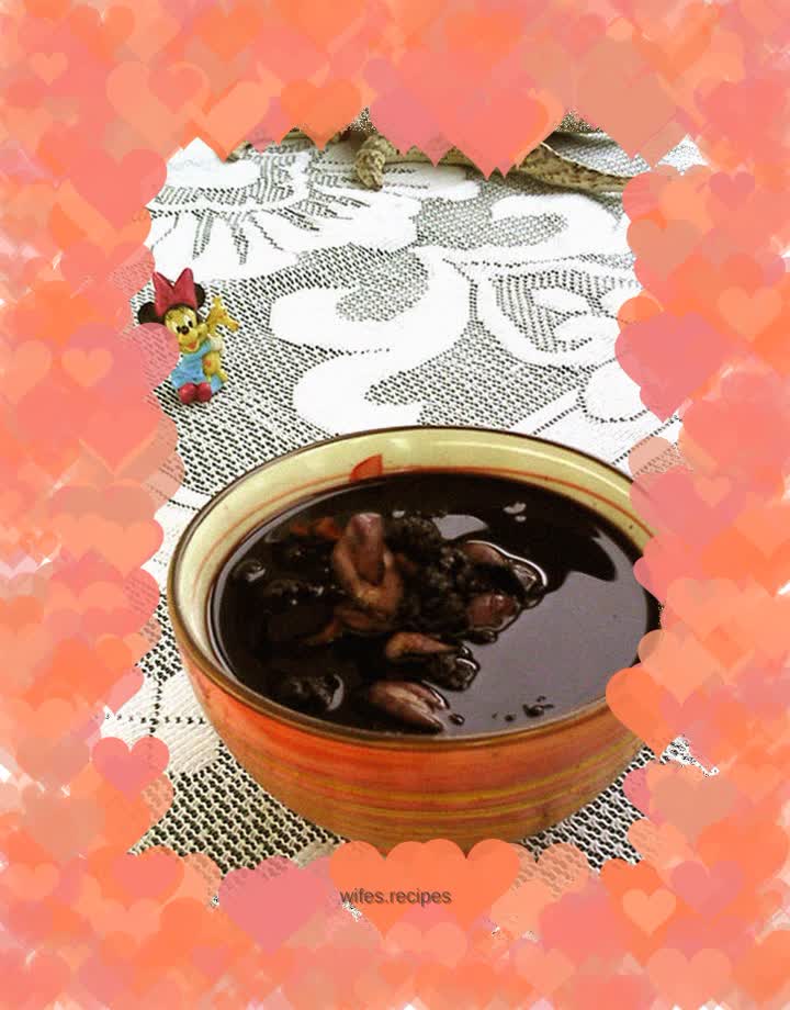 Lily, Mulberry and Date Soup