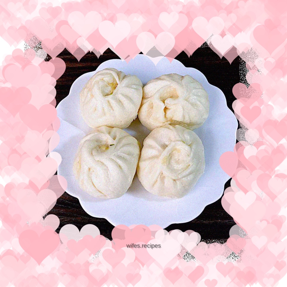 Pork and Mushroom Vermicelli Buns