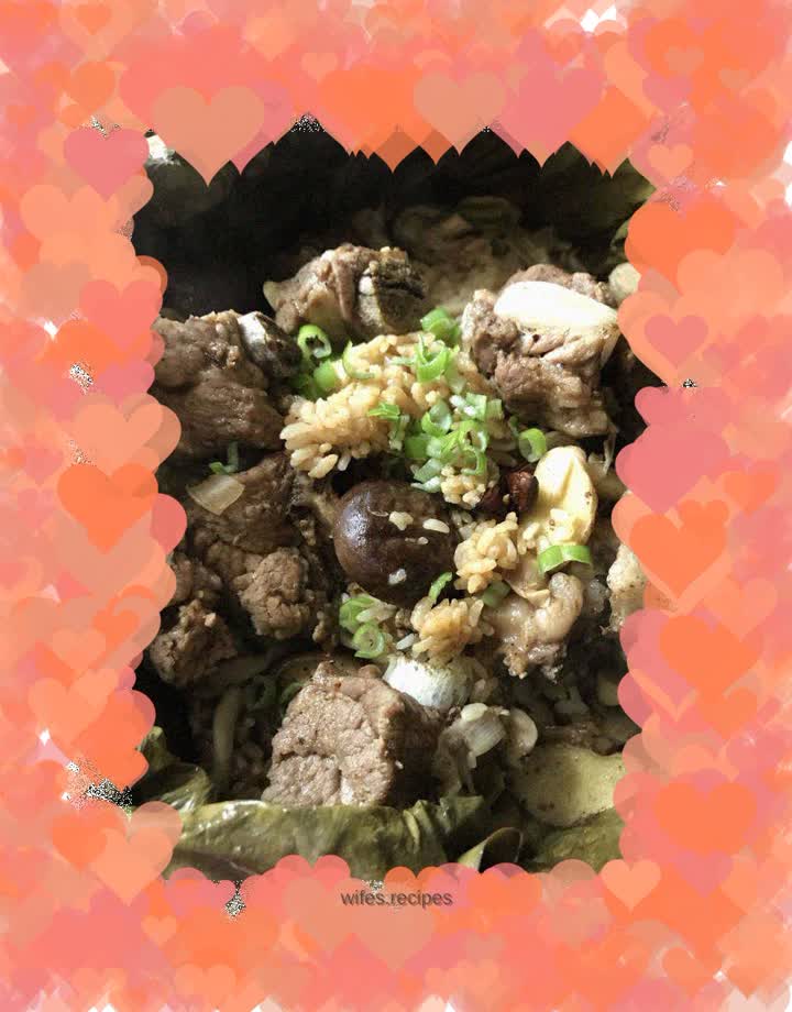 Pork Ribs Rice with Lotus Spicy Mushrooms