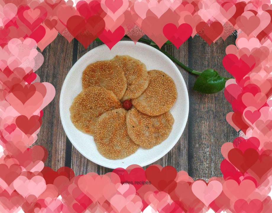 Apple sesame glutinous rice cake