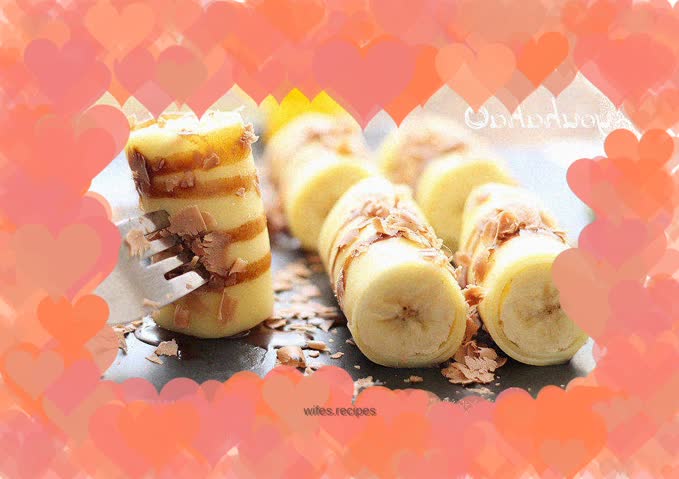 Banana pancake roll