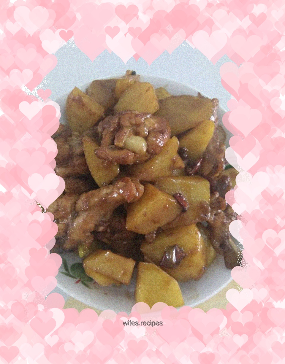 Stewed Chicken Wings with Potatoes