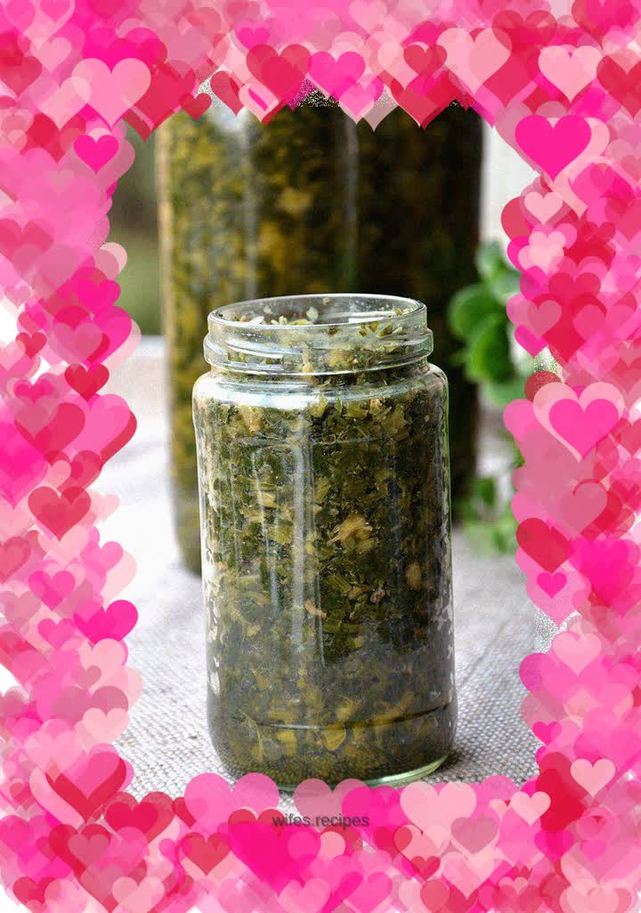 Homemade snow red pickles