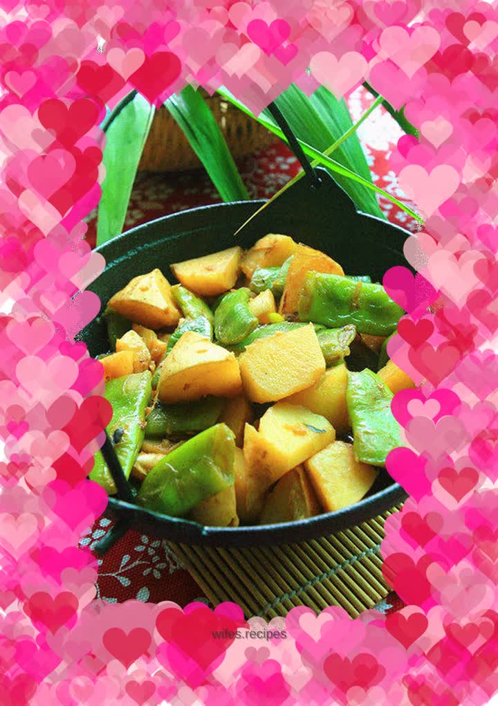 Potatoes Stewed with Beans