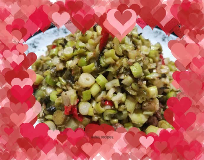 Fried Chicken Pork Bamboo Shoots with Pickled Cabbage and Minced Pork