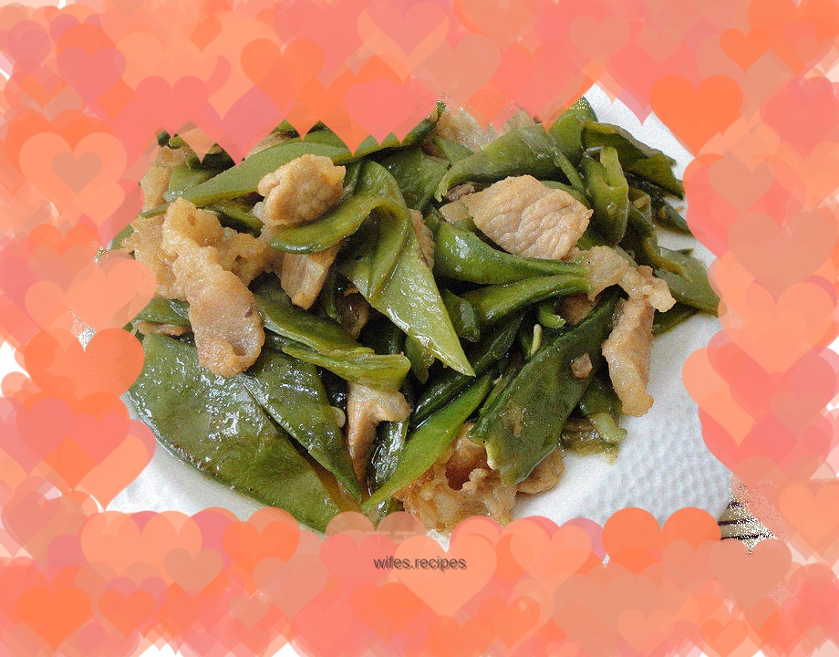 Stir-fried Pork with Pig Ears and Beans