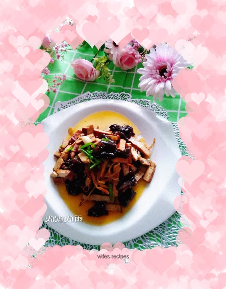 Stir-fried dried tofu