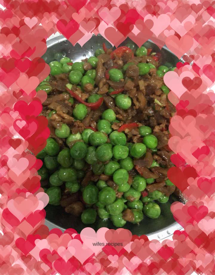 Stir-fried minced pork with dried radish and green beans