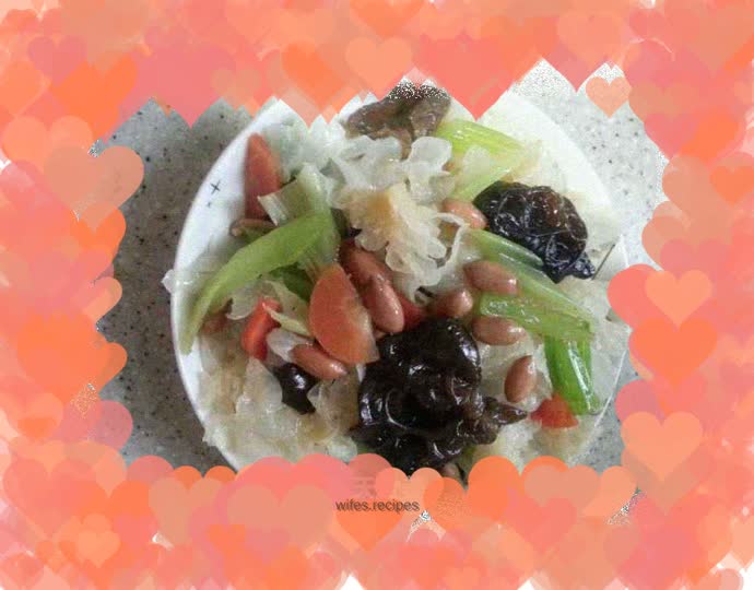 Assorted vegetables with two ears