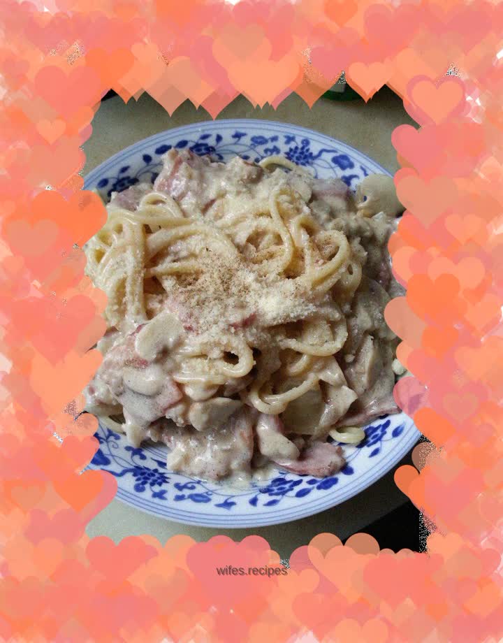 Creamy Bacon and Mushroom Pasta