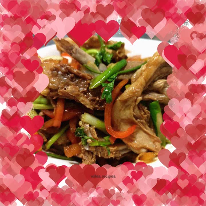 Stir-fried lamb chops with red pepper