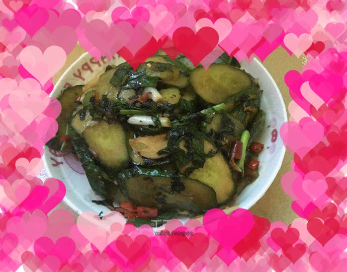 Fried cucumber with perilla