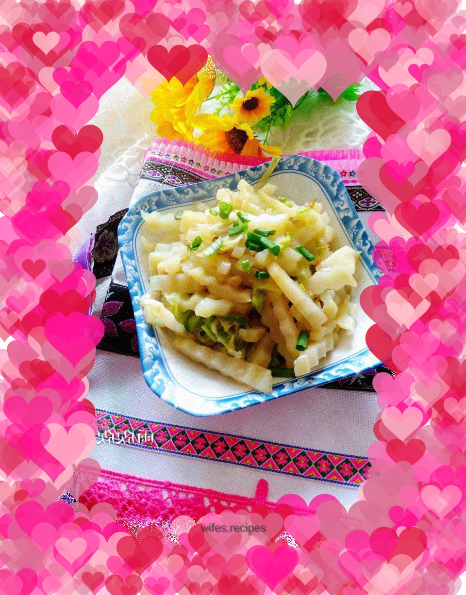 Stir-fried cabbage with potatoes