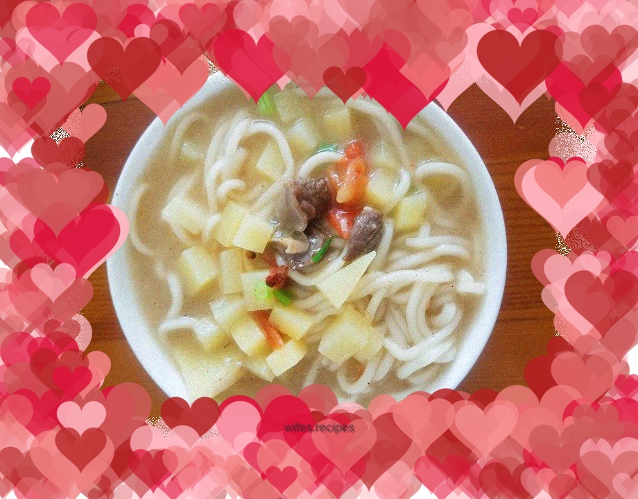 Beef bone noodle soup