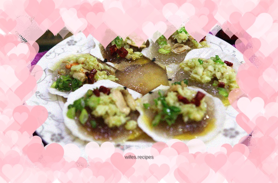 Steamed scallops with garlic vermicelli