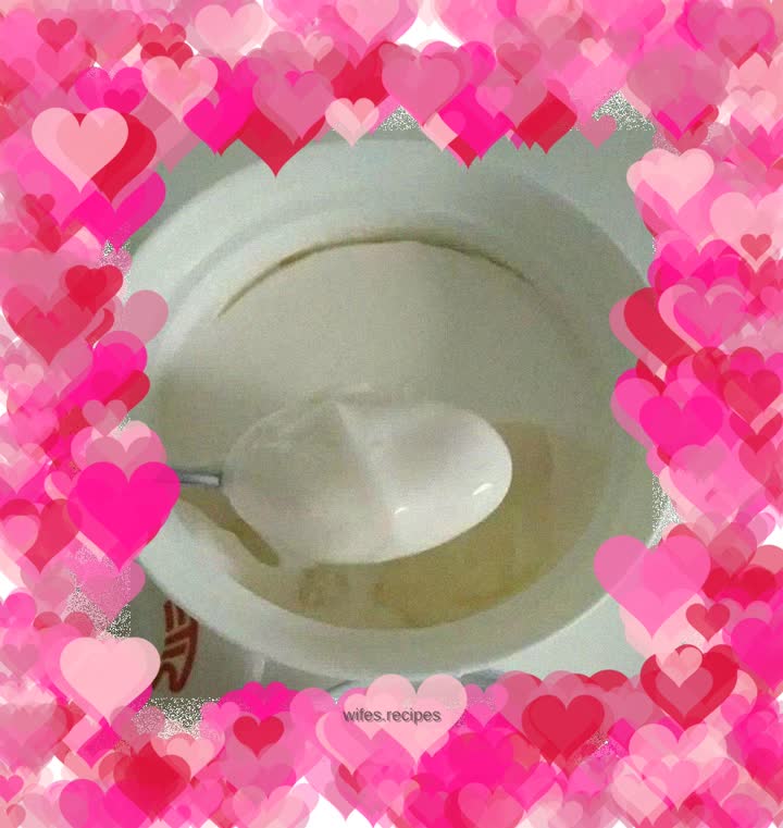 Simple Homemade Yogurt