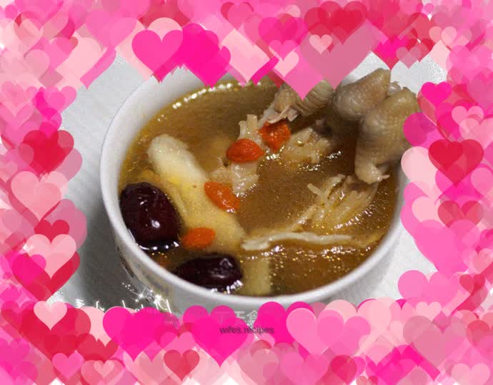 Women's Health Soup - Chicken feet soaked in nourishing herbs