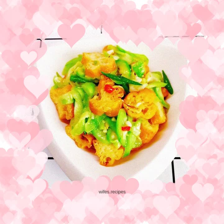 Stir-fried loofah fried dough sticks