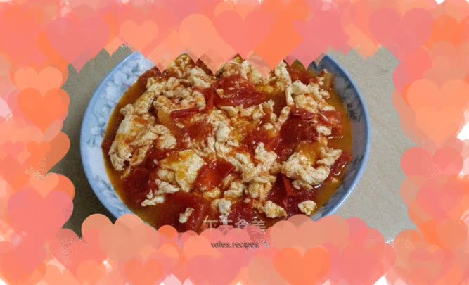 Scrambled eggs with tomatoes