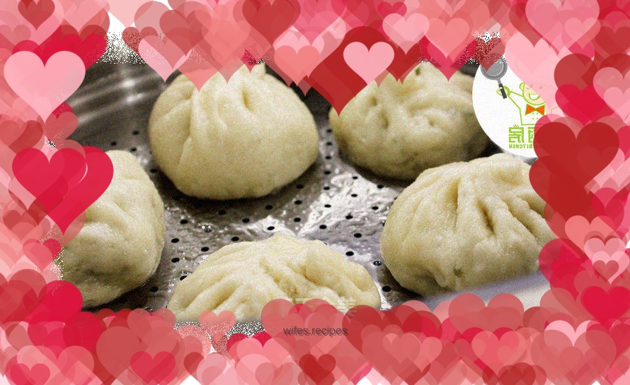 Wei Chuyi Traditional Chinese Breakfast--Chives and Pork Buns