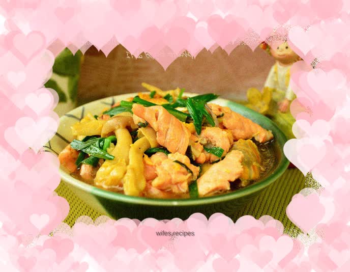 Salmon Bone Stewed with Cordyceps Flowers