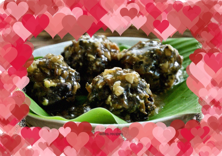 Meatballs with dried plums and vegetables