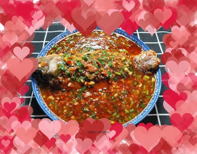 Braised crucian carp