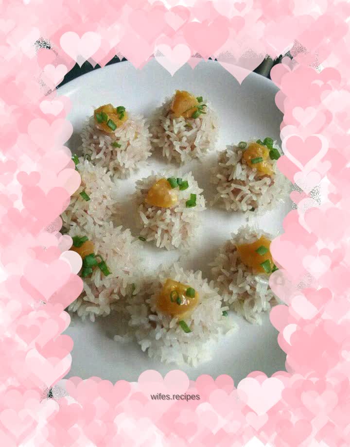 Pearl meatballs with egg yolk filling