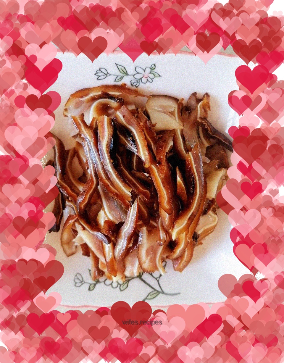 Braised pig ears