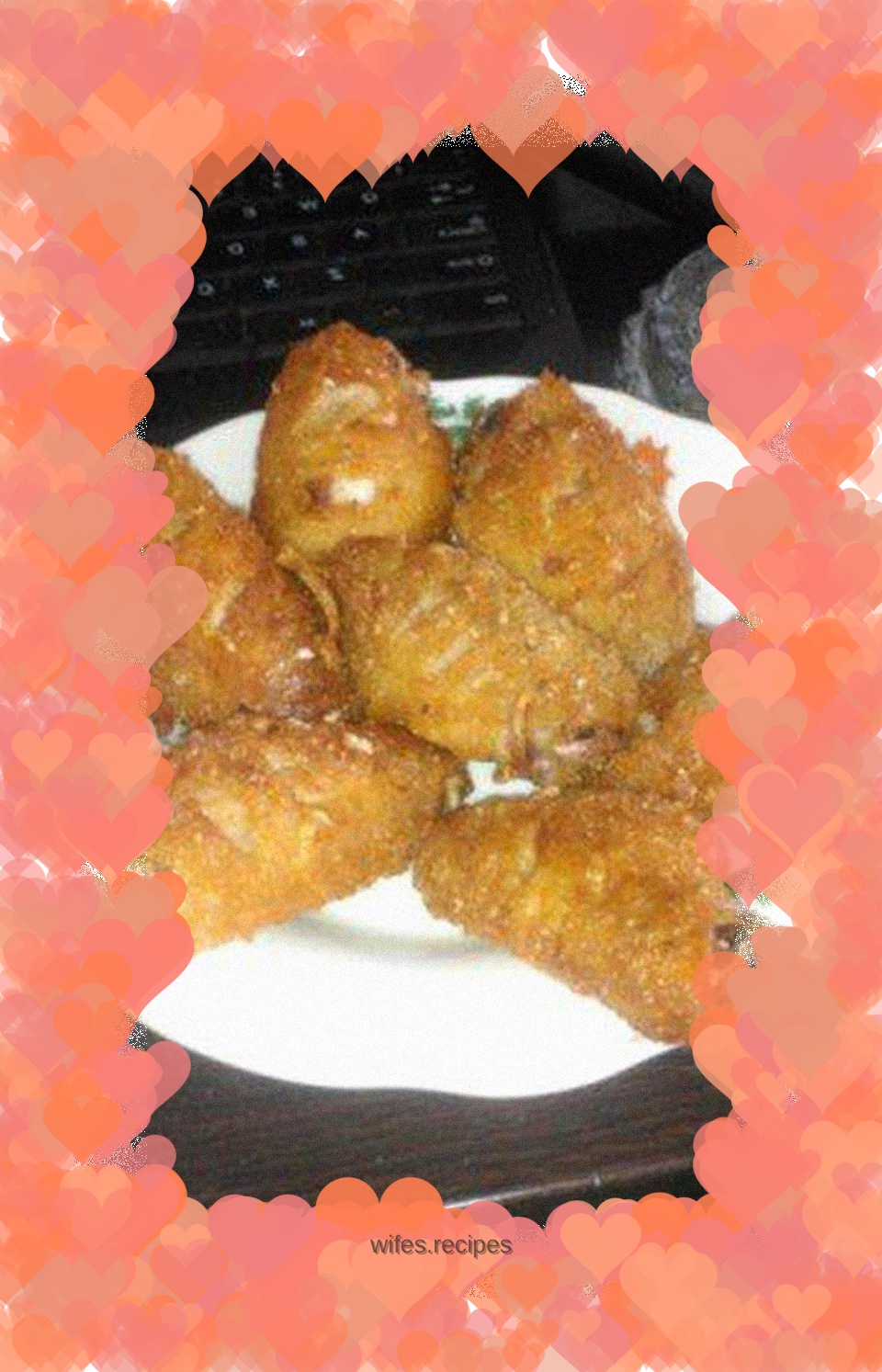 Crispy fried chicken wings
