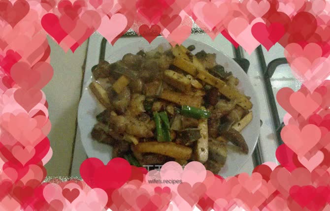 Stir-fried cartilage with black bean paste