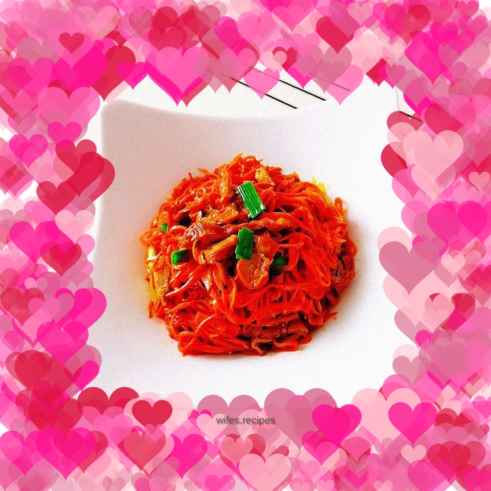 Stir-fried Braised Sausage with Carrots