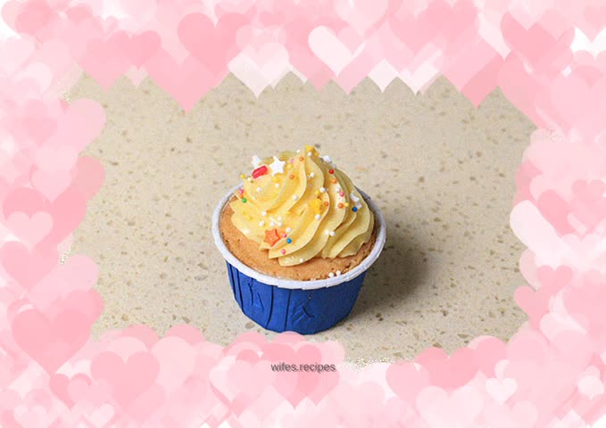 Delicious afternoon tea - mini cupcakes