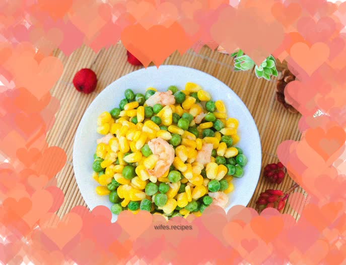 Stir-fried shrimps with corn and peas