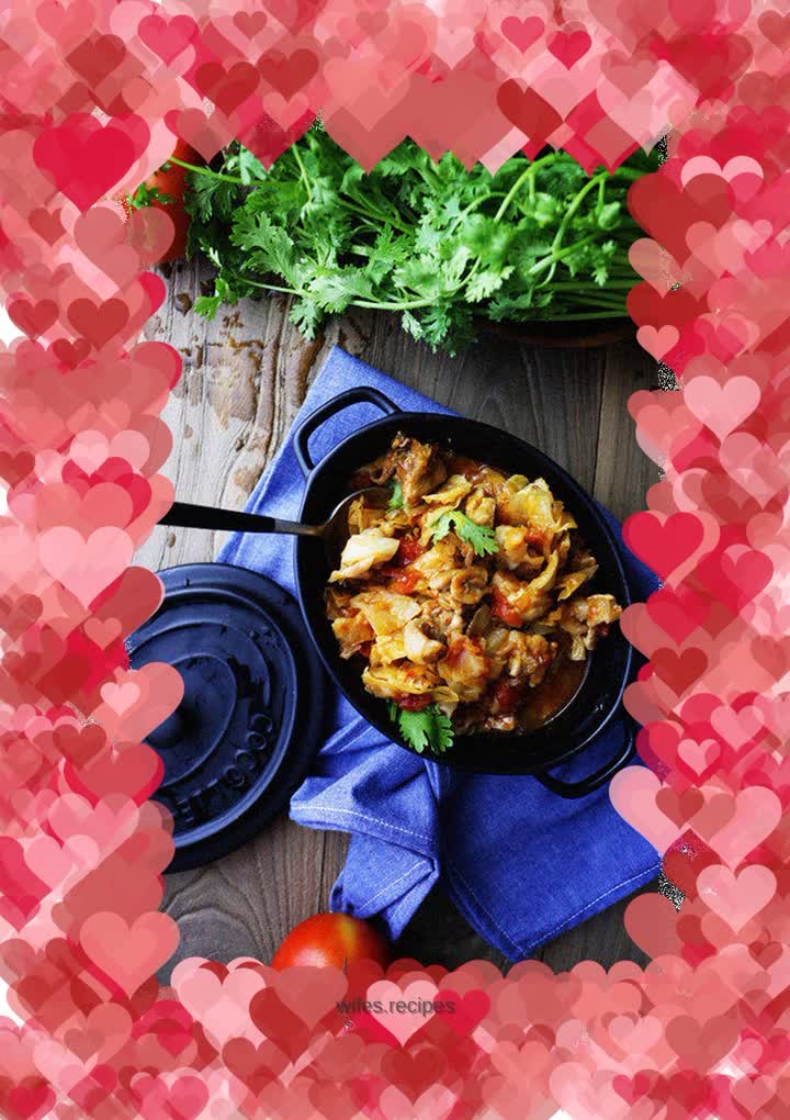 Stewed Chicken with Cabbage and Tomato Sauce