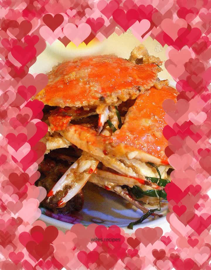 Fried crab with salted egg yolk