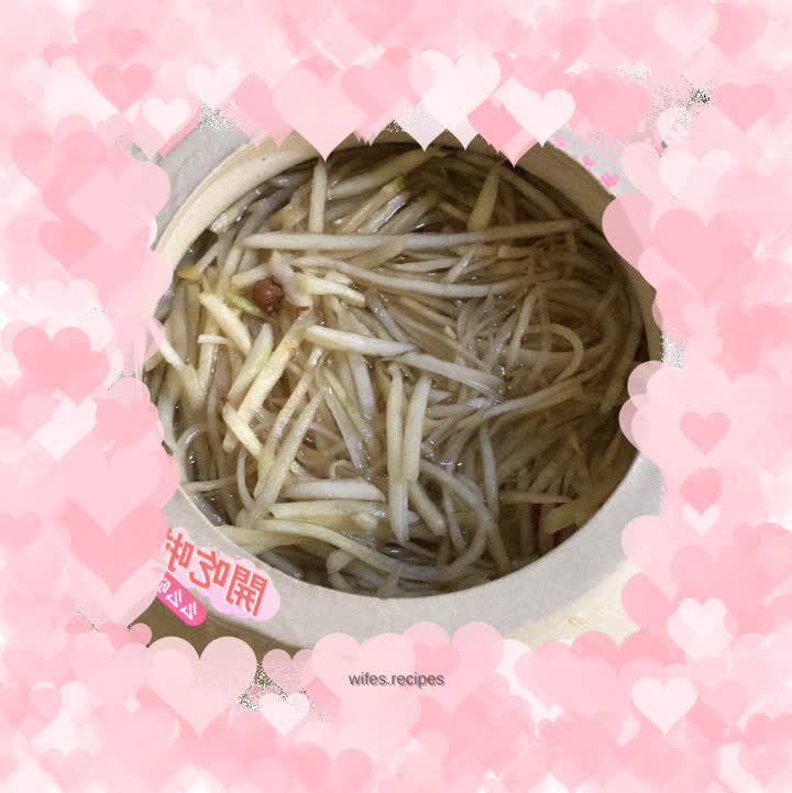 Delicious shredded mustard greens