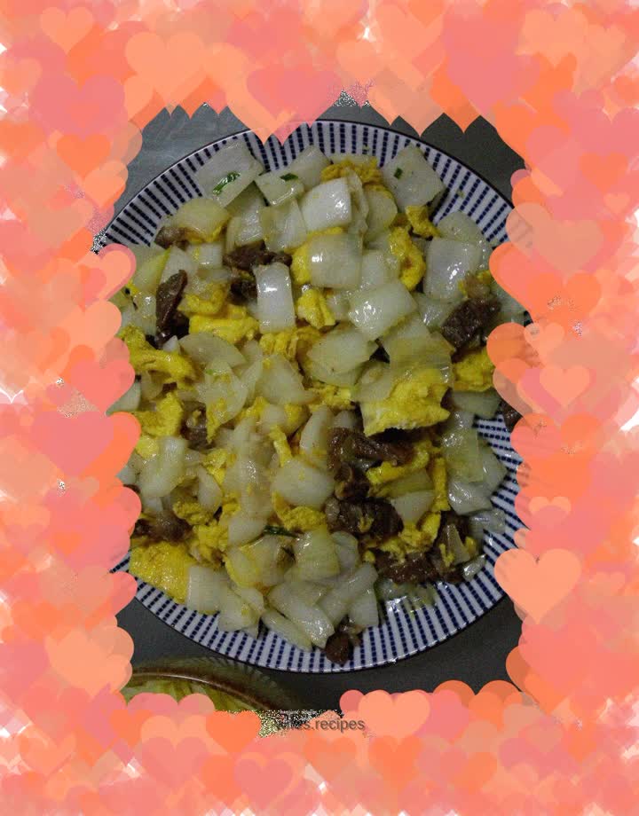 Beef, onions and scrambled eggs