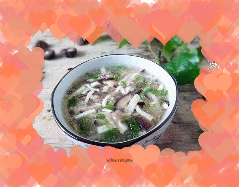 Minced Pork, Mushroom and Tofu Soup