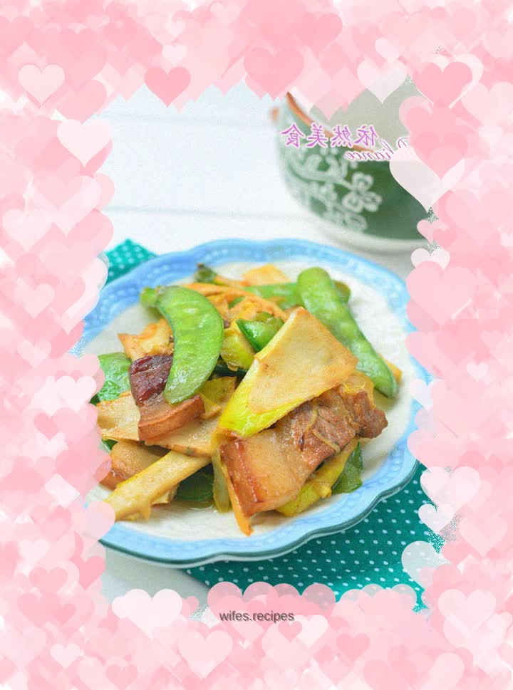 Stir-fried snow peas with bamboo shoots