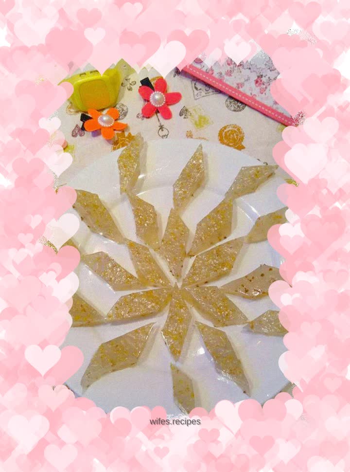 Osmanthus and water chestnut cake