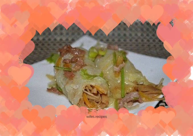 Daylily and cabbage rolls