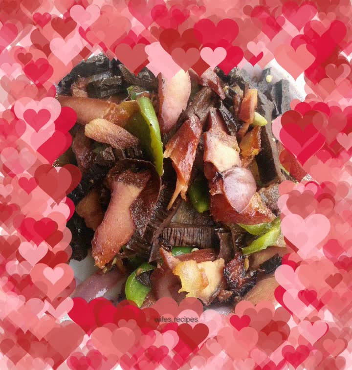 Stir-fried bacon with dried bamboo shoots