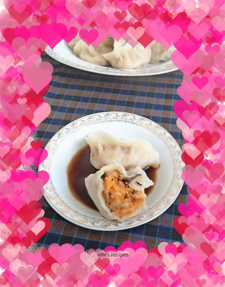 Black Fungus, Carrot and Pork Dumplings