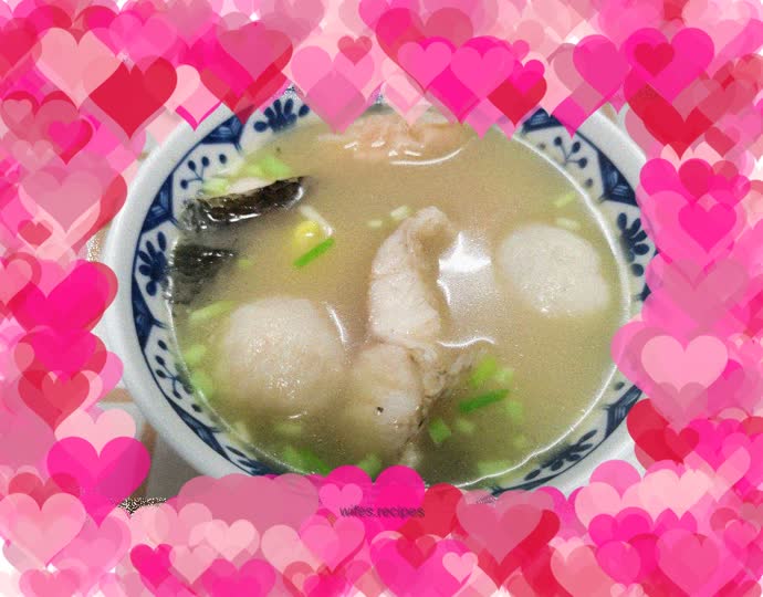 Black fish meatball soup